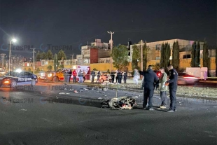 Muere motociclista al ser atropellado en Zinacantepec