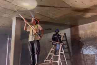 Se suministra agua potable con pipas gratuitas en zonas que lo requieran