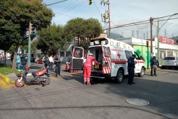 Atropellan a motociclista en calles del centro de Toluca