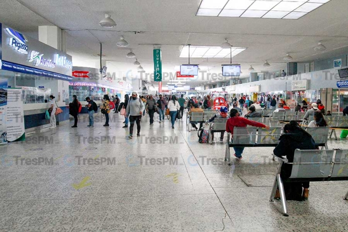 Refuerzan protocolos sanitarios en la terminal de autobuses de Toluca
