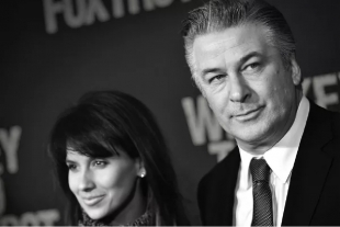 Alec Baldwin mata accidentalmente a una mujer durante filmación