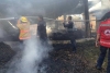 Arde almacén de colchones en Villa Victoria.