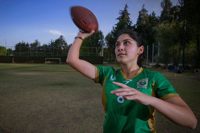 Un sueño hecho realidad, trascender en el equipo de tocho bandera de la UAEMéx: Joanna Jiménez Estrada