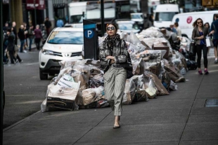 Nueva York se inspirará en Barcelona para solucionar sus problemas de basura