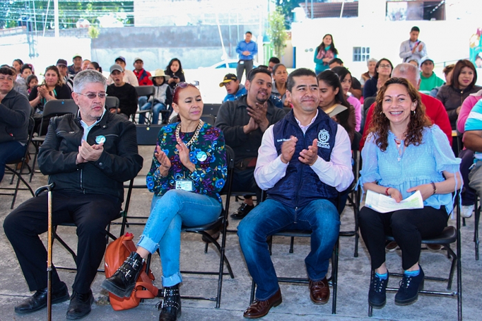 Agradecen vecinos de Barrios Tradicionales pláticas del “Día Azul”