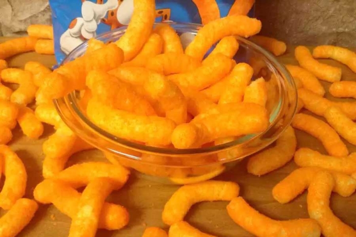 Viral: en Canadá hacen una estatua en honor a los Cheetos