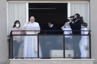 El Papa Francisco es dado de alta después de someterse a una cirugía