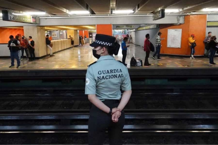 Guardia Nacional no saldrá del Metro por críticas a militarización: AMLO