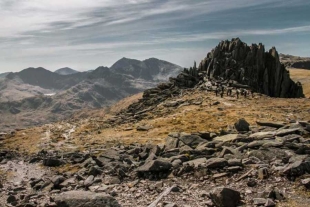 Las rocas liberan tanto CO2 como los volcanes, afirma estudio