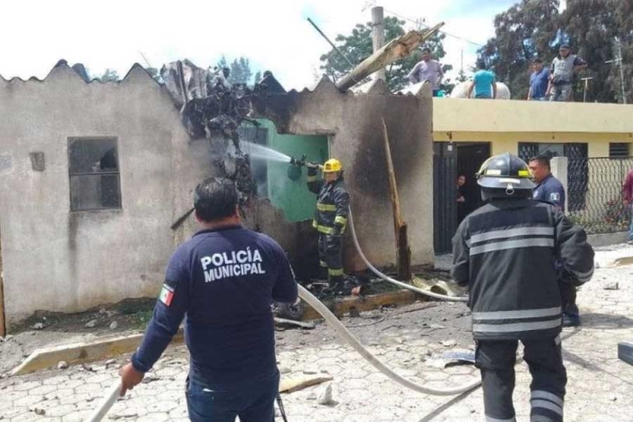 Se desploma avioneta en Puebla; reportan tres muertos