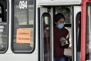 Al menos 12 chóferes en cada línea del transporte público han padecido Covid-19