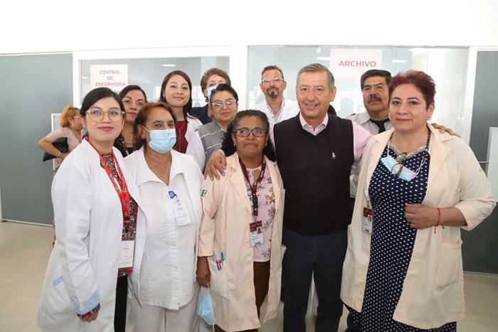 Entrega director general del Issste Unidad de Medicina Familiar en Tecámac