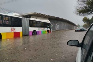 Lluvias dejan inundaciones en Ecatepec