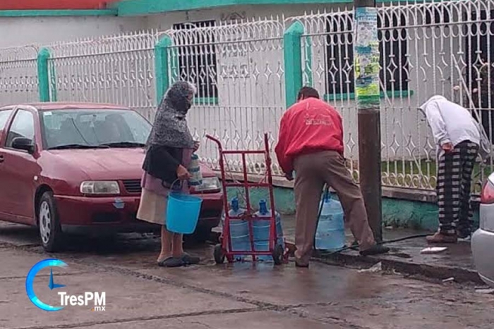 Habitantes de San Juan de las Huertas llevan 20 días sin agua