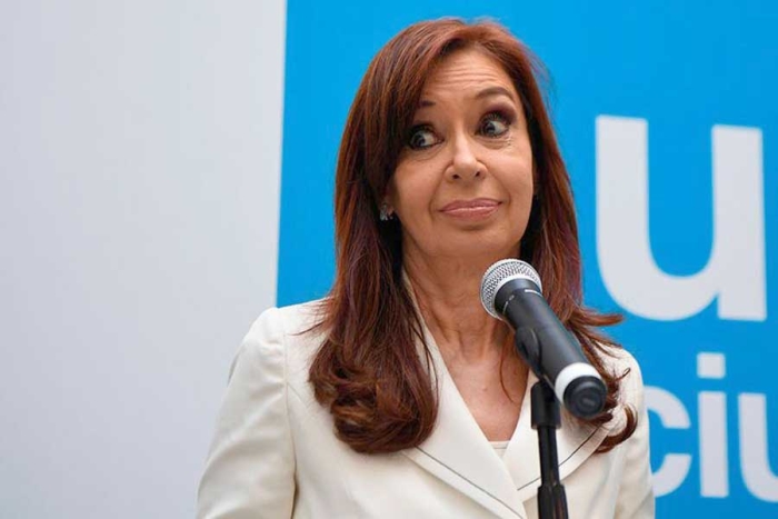 Condenan a Cristina Fernández de Kirchner a 6 años de prisión