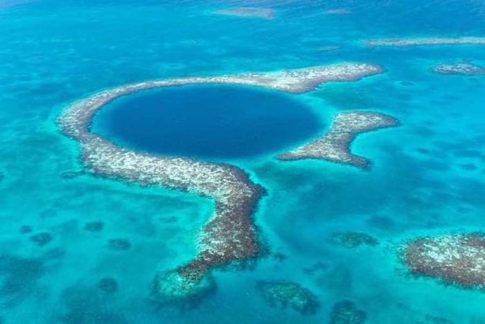Hallan el segundo agujero azul más profundo del mundo en Quintana Roo