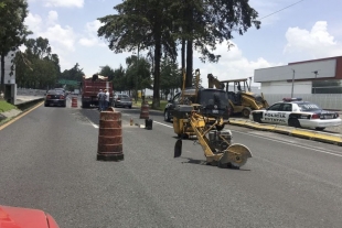 Realiza Junta de Caminos mantenimiento en Paseo Tollocan