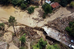 Tormentas y lluvias extremas dejan 9 muertos en Turquía