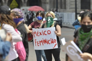 Feministas presentan propuestas de trabajo para la Secretaría de la Mujer