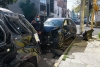 Choque entre dos camionetas deja una mujer lesionada, en Toluca