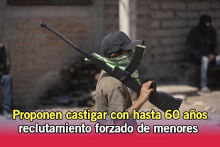 El documento señala que la pena máxima aplicará cuando el reclutamiento sea cometido por el padre