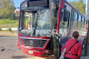 Después de varias horas, las autoridades lograron retirar las unidades involucradas
