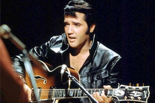 ¡Con todo y guitarra! Colección de Elvis Presley será subastada