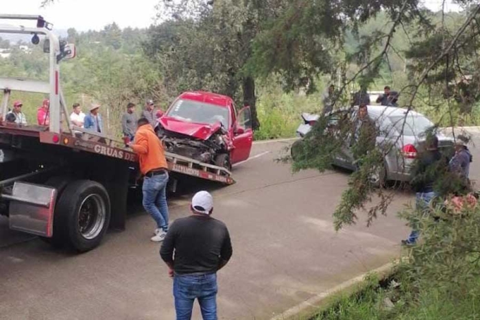 Fallece menor de edad en choque de frente en Villa Victoria