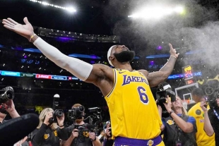 Lebron James se convierte en el máximo anotador en la historia de la NBA