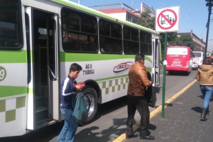 Limitan paradas de autobús en el centro de Toluca