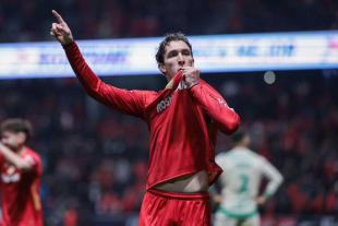 Con la ventaja de 2-1, Toluca manejó los tiempos del partido con inteligencia.