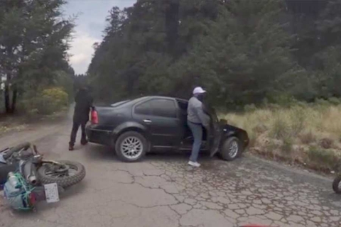 Asaltan a motociclistas  en La Marquesa.